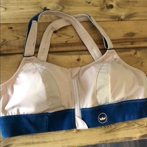 SheFit sports bra